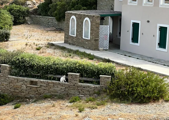 Andros Eco Lägenhet Gavrio