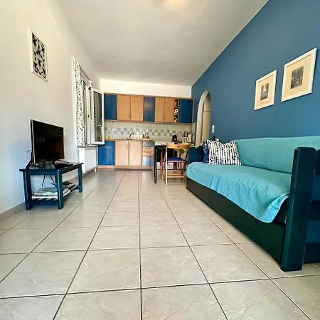 Andros Eco Gavrio